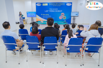 Trải nghiệm Stem Robotics